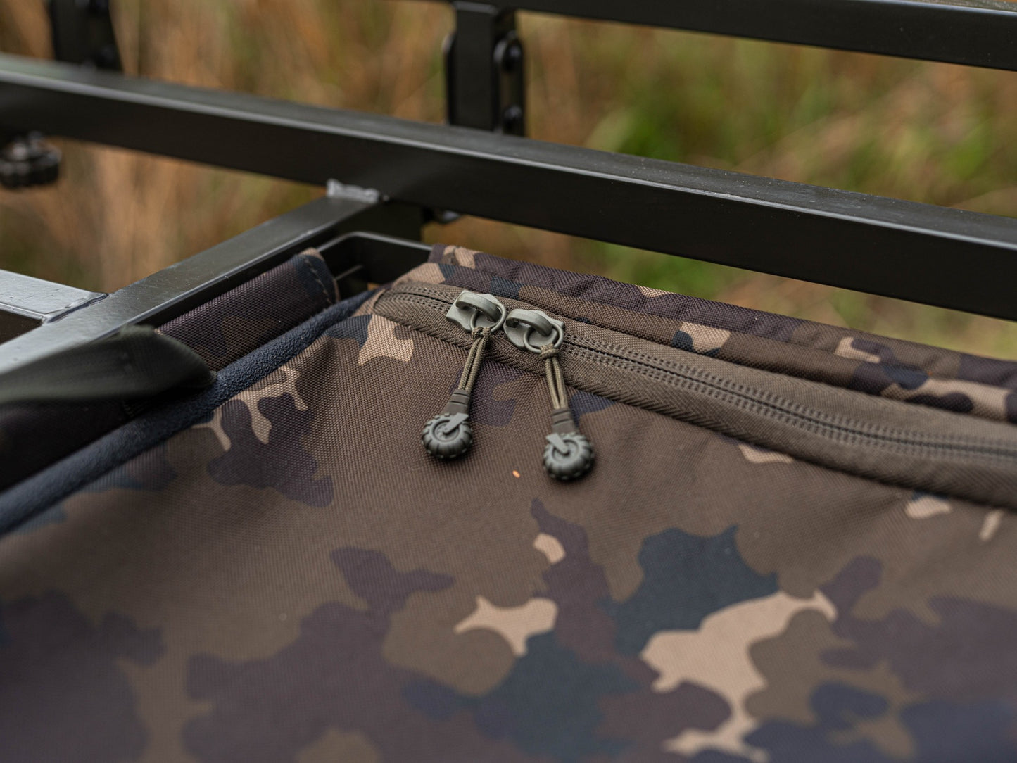 Standard Drop In Barrow Bag Dark Kamo